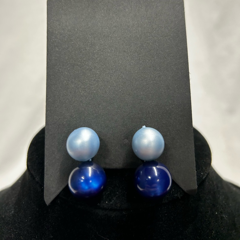 Clip-On Blue Double Pearl Earrings Stacked Two-Tone